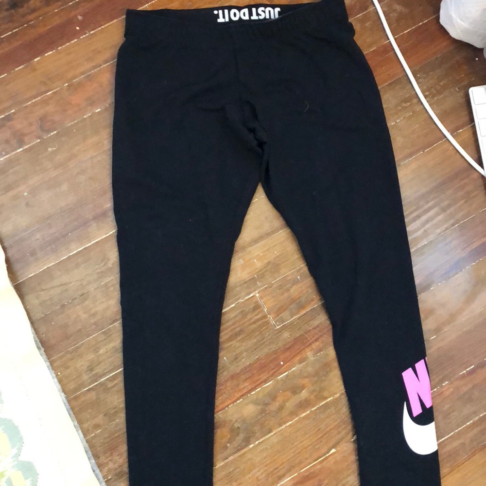 Nike leggings